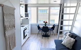 Cozy Studio Apartment In The Heart Of City Centre